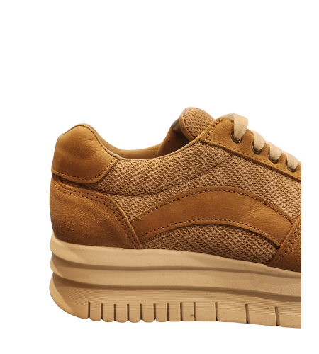 LINDSEY MILANO STONE DEPORTIVA SNEAKER.