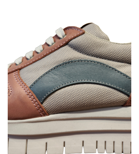 LINDSEY MILANO ROSE DEPORTIVA SNEAKER.