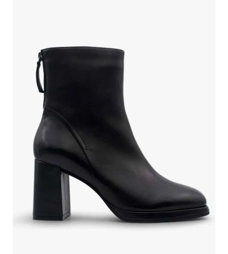 REGARDE LE CIEL BOTIN ANALISA BLACK.