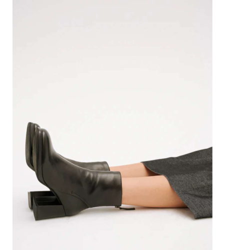 REGARDE LE CIEL BOTIN ANALISA BLACK.