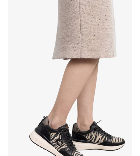 CARMELA 16265303 DEPORTIVA PIEL NEGRO.