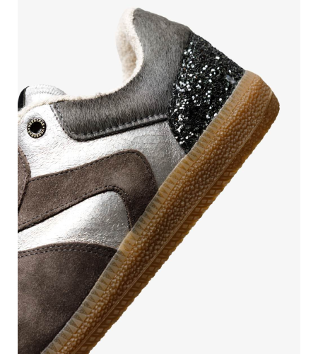 VERBENAS DEPORTIVAS MODELO SORA FANTASY PLATA/FUME