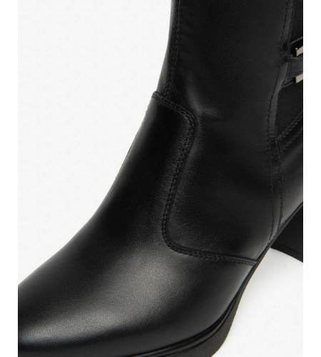 NEROGIARDINI BOTA I514600D 100 GUANTO NERO.