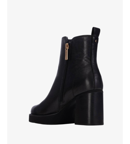 CARMELA 162602 BOTIN PIEL NEGRO.